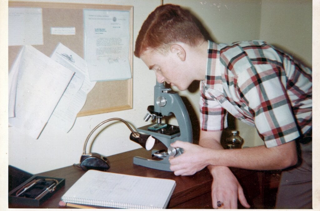 High School micorsocpe.tif