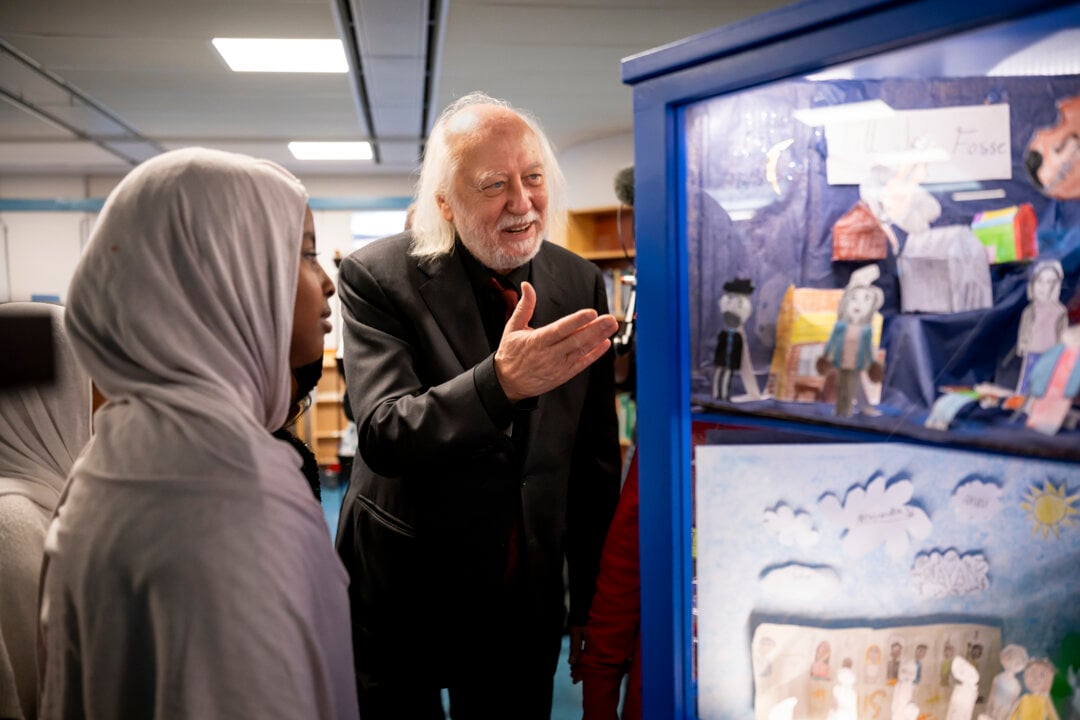 László Krasznahorkai's library visit in Rinkeby (1)