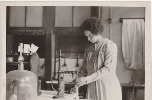 IreneJoliotCurie MCP1057