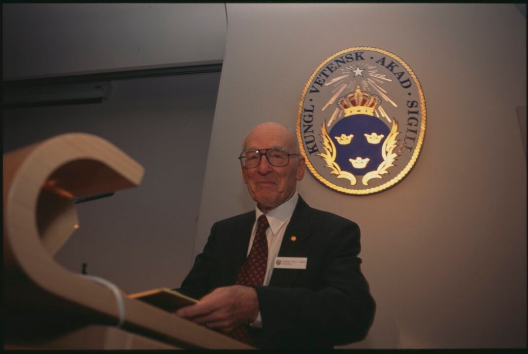 Paul D. Boyer delivering his Nobel Lecture