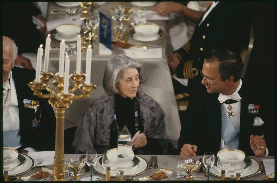 Nadine Gordimer at Banquet D 0045_ 027