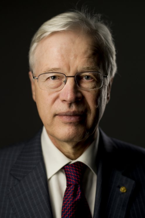 Bengt Holmström