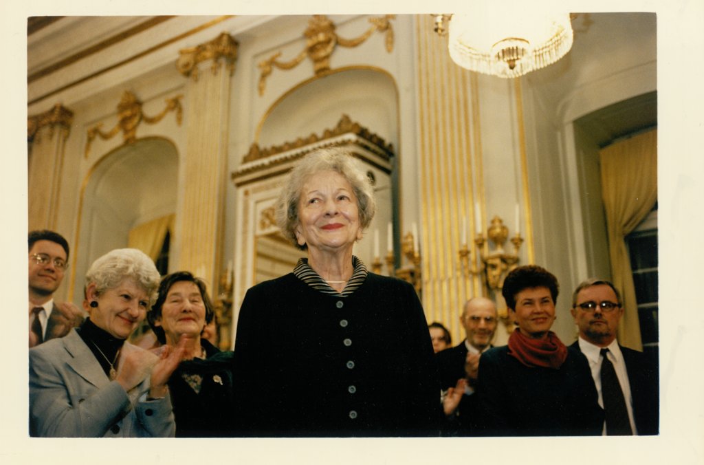 Wislawa Szymborska at SVAK Bild kuvert S 047