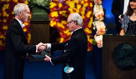 Brian K. Kobilka receiving his Nobel Prize from His Majesty King Carl XVI Gustaf