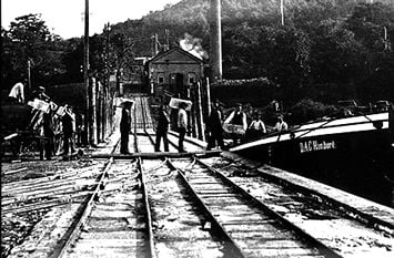 Loading of explosives at Krümmel in 1915. 