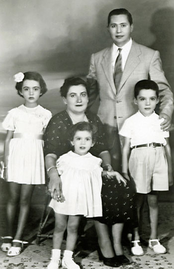 The Pissarides family in 1953